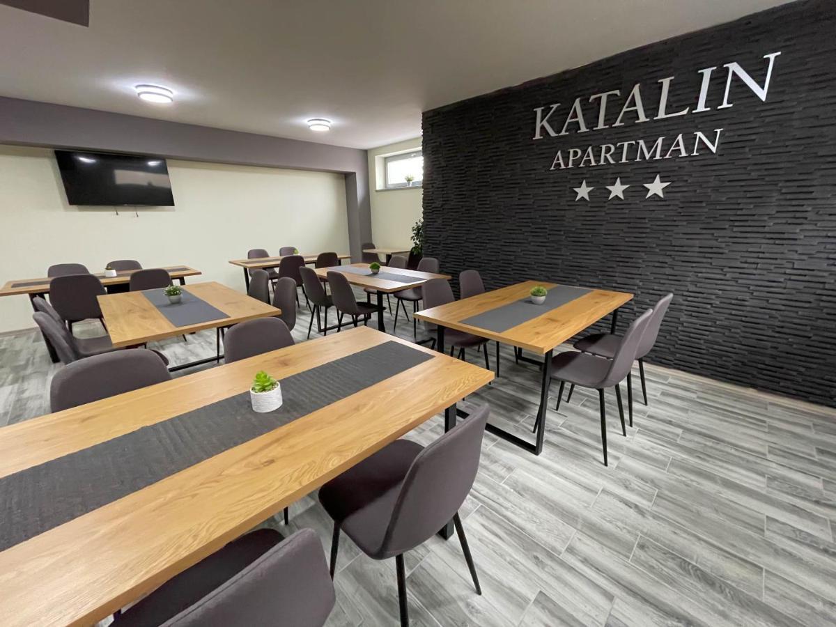 Apartmany Katalin ดูนาจสก้า สเตรด้า ภายนอก รูปภาพ